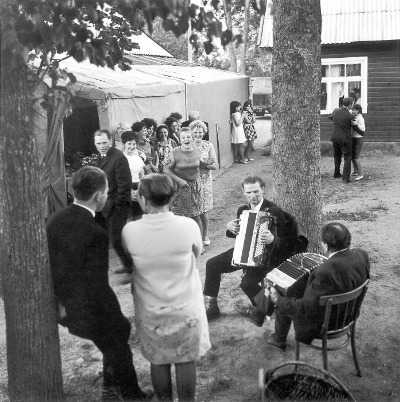 A. Kunius. Sekmadieniai