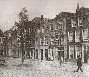 Baruch de Spinoza, Hague