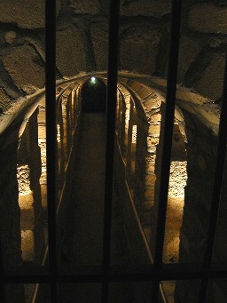 catacombs: Paris